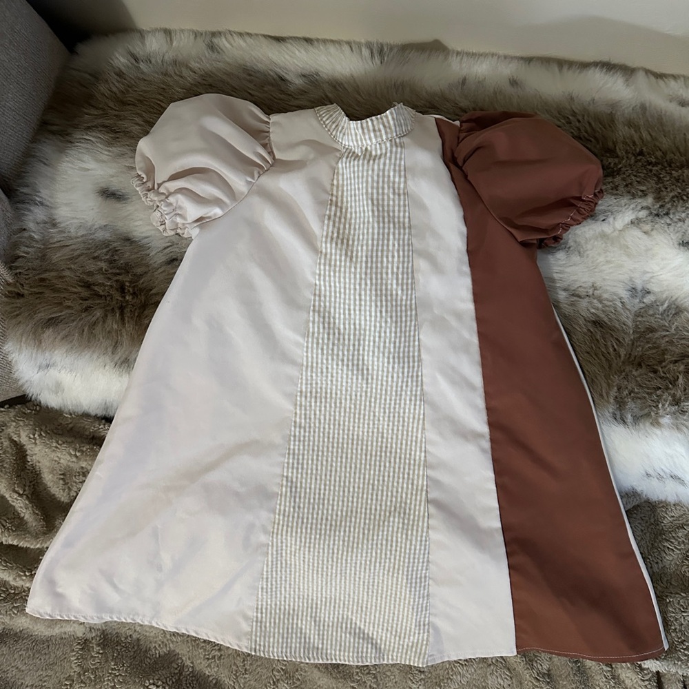 Girls 5T dress SHEIN